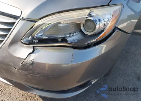 2013 Chrysler 200 Lx из США, поврежденный, VIN 1C3CCBAB0DN671813